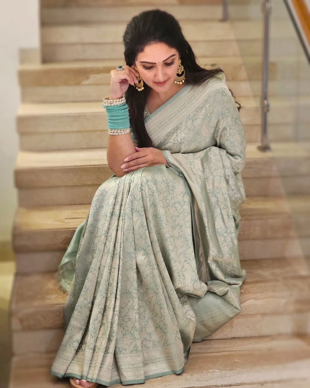 Telugu TV Actress Sridevi Vijaykumar Images in Blue Saree Blouse 2